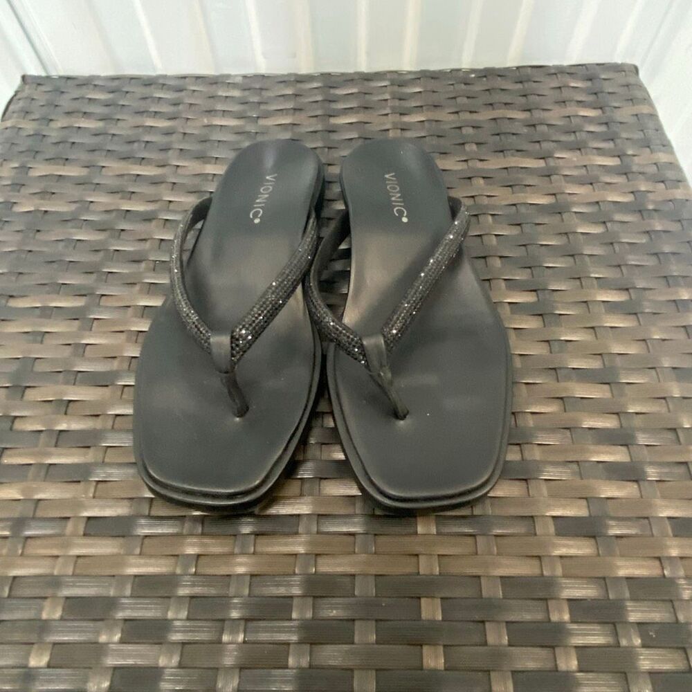 Vionic Vista Shine sandals, women’s size 6.5